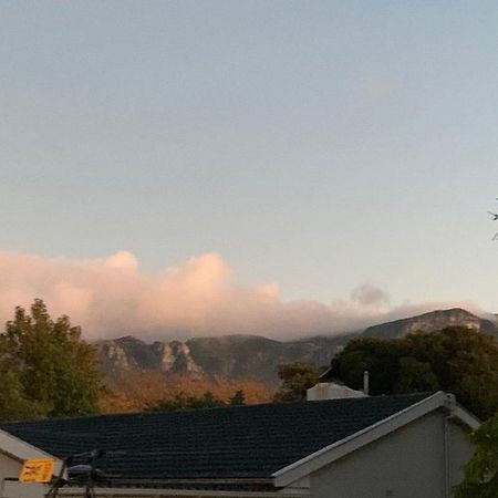 Solar Powered - Heart Of Constantia2 Apartment Cape Town Luaran gambar
